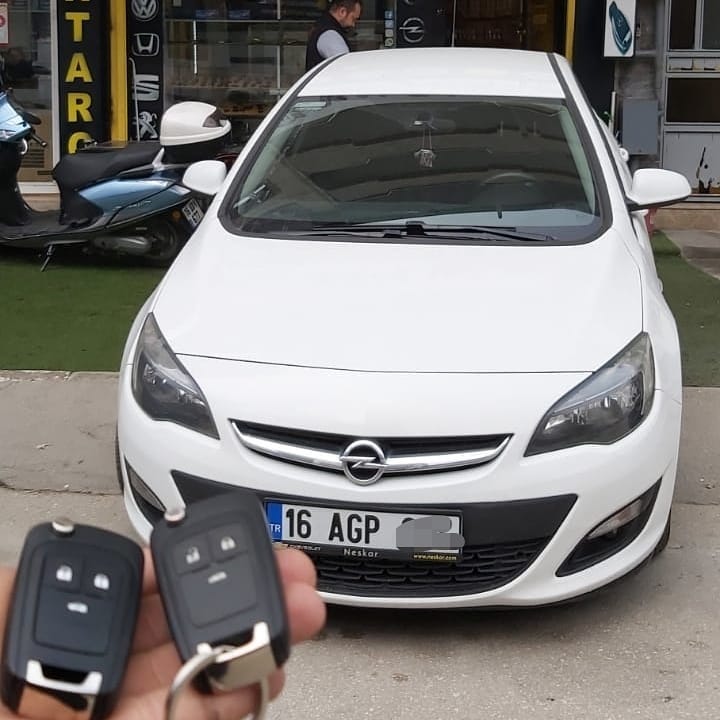 Opel Astra J Anahtar Kopyalama Yedek Anahtar