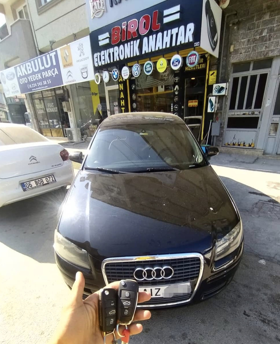 Audi A4 Anahtar Kopyalama Yedek Anahtar